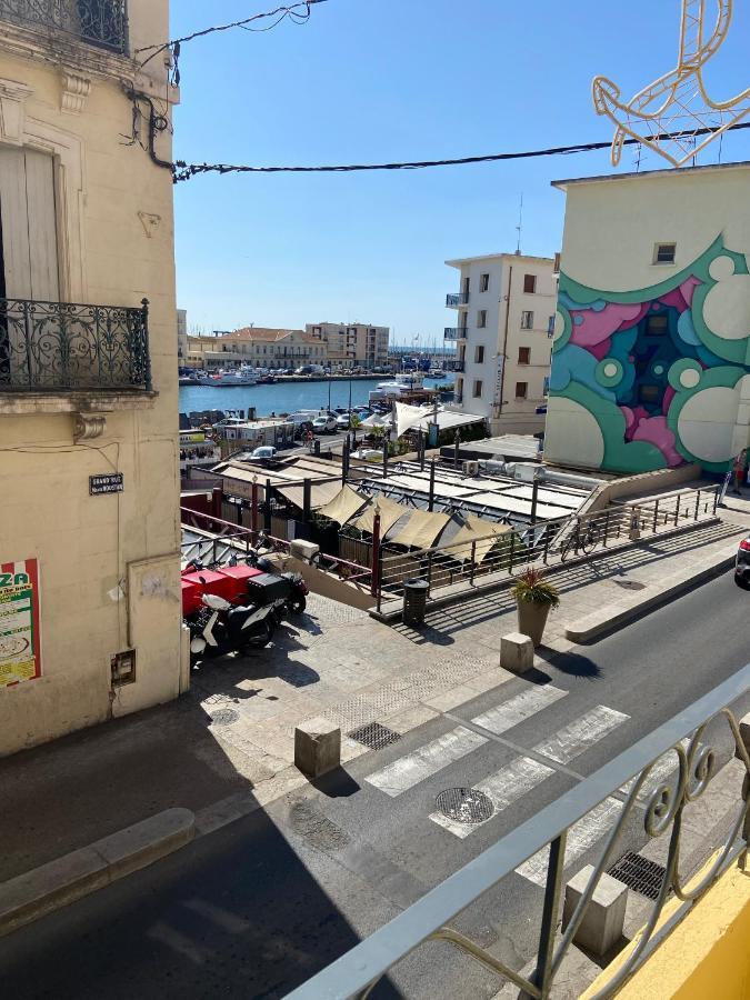 Appartement Cosy Plein Centre De Sete Exterior photo